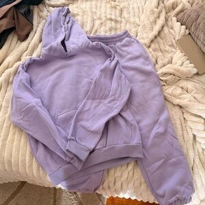 Lavender Hoodie & Sweatpants Set - Women's Cozy Loungewear